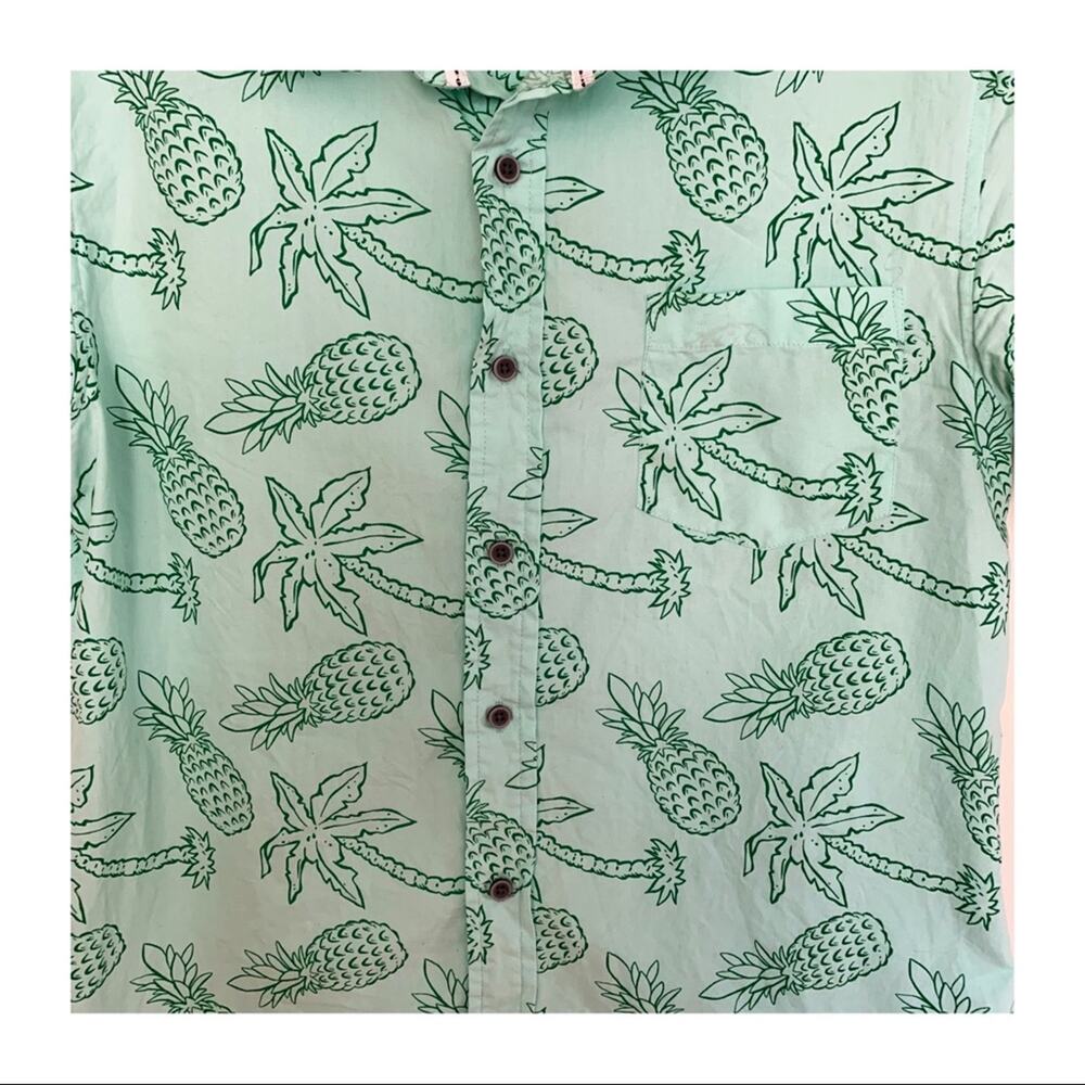 Cornerstone Bodega Aqua Pineapple Print Button Down Shirt Medium - Picture 2 of 5